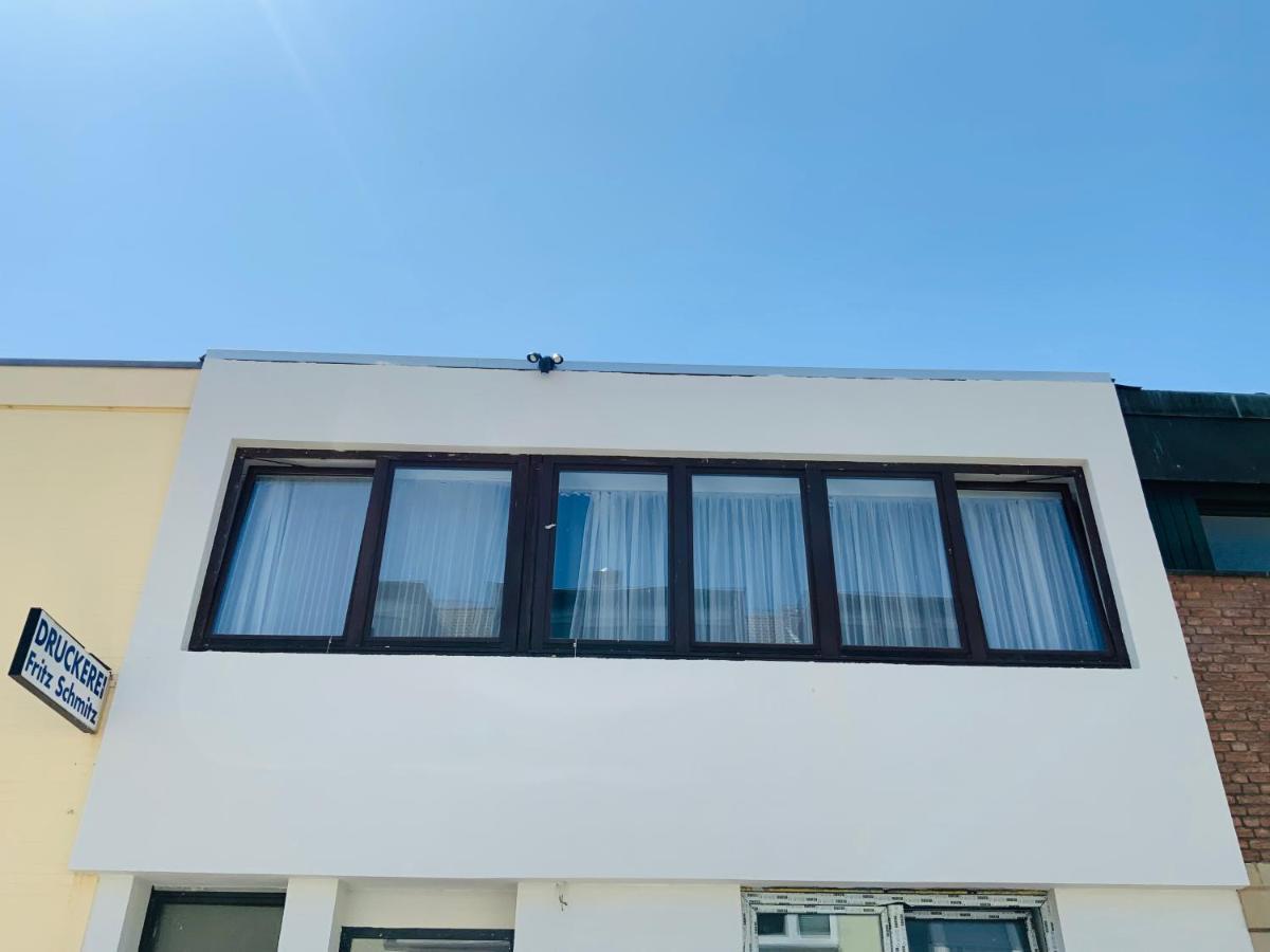 Sehr Schoenes Haus Mit Terasse Naehe Duesseldorf Apartment Krefeld Exterior photo